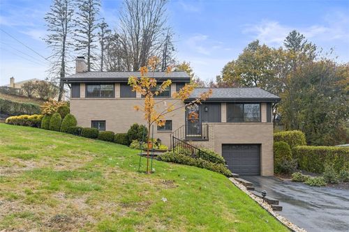 205 Pamela Dr, Allison Park, PA, 15101-3712 | Card Image