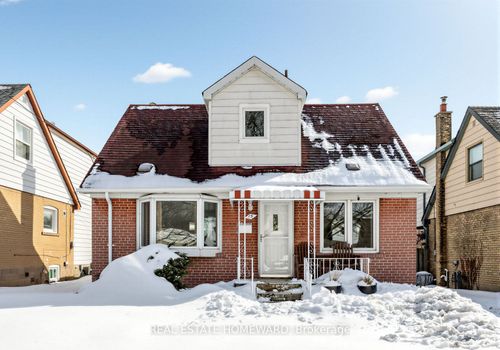 15 Medonte Avenue, Scarborough, ON, M1L1Z2 | Card Image