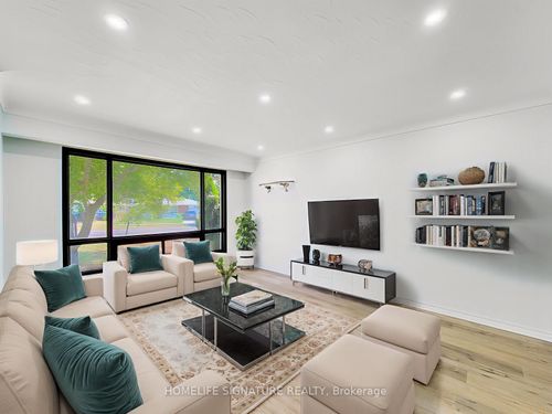 443 Vine St, Saint Catharines, ON, L2M3S6 | Card Image