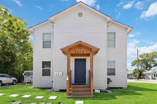 a-b-2423 Lucas St, Houston, TX, 77026-6658 | Card Image