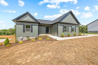 4611 Window Cliff Road, House other with 3 bedrooms, 2 bathrooms and 2 parking in Baxter TN | Image 2