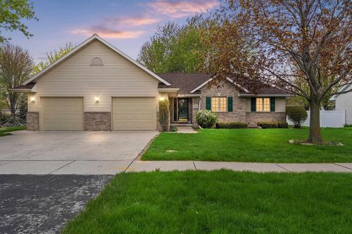 2298 Lost Dauphin Road, DE PERE, WI, 54115 | Card Image