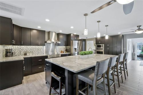 5943 Baker Ct, FORT MYERS, FL, 33919-3102 | Card Image