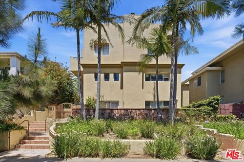 3-1043 11th St, Santa Monica, CA, 90403-4188 | Card Image