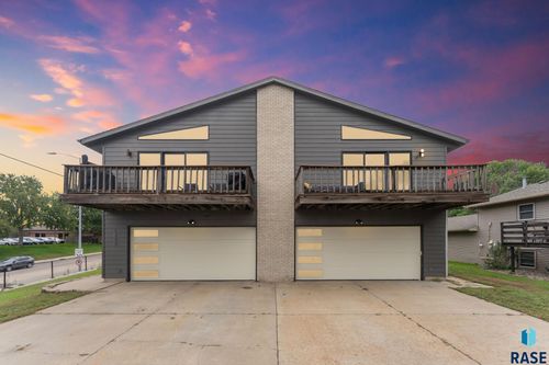 1800 S Scenic Way Way, Sioux Falls, SD, 57103 | Card Image