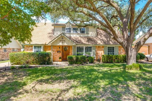 3555 Delford Cir, Dallas, TX, 75228-2457 | Card Image