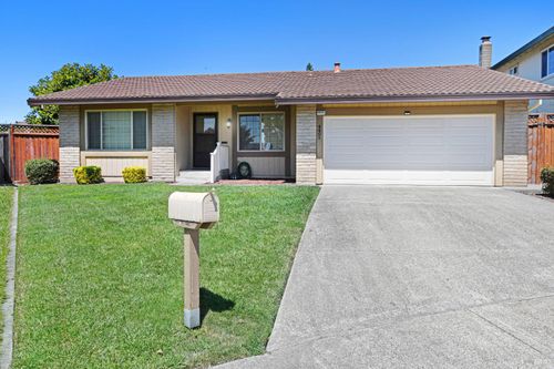4405 Glacier Court, Rohnert Park, CA, 94928 | Card Image