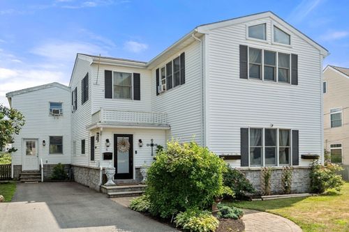 6 Rio Dr, Gloucester, MA, 01930-3131 | Card Image