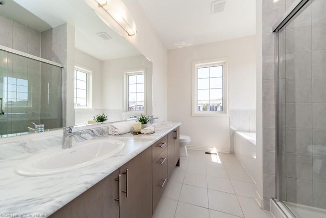 25 Lidstone St, Townhouse with 5 bedrooms, 2 bathrooms and 2 parking in Cambridge ON | Image 17