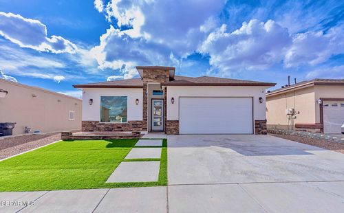 753 Desert Silver Dr, Horizon City, TX, 79928-6488 | Card Image