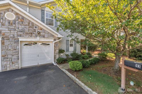 41 Capica Ct, South Amboy, NJ, 08879-2912 | Card Image