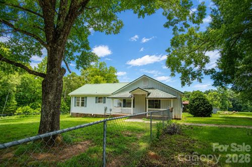 275 Noel Rd, Harmony, NC, 28634-9005 | Card Image