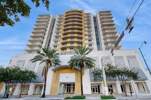 apt-605-900 Sw 8th St, Miami, FL, 33130-3752 | Card Image