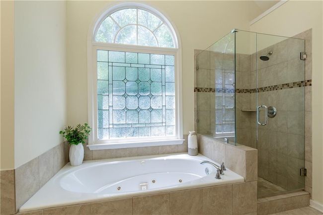 755 Creek Wind Ct, House other with 6 bedrooms, 4 bathrooms and null parking in Johns Creek GA | Image 24