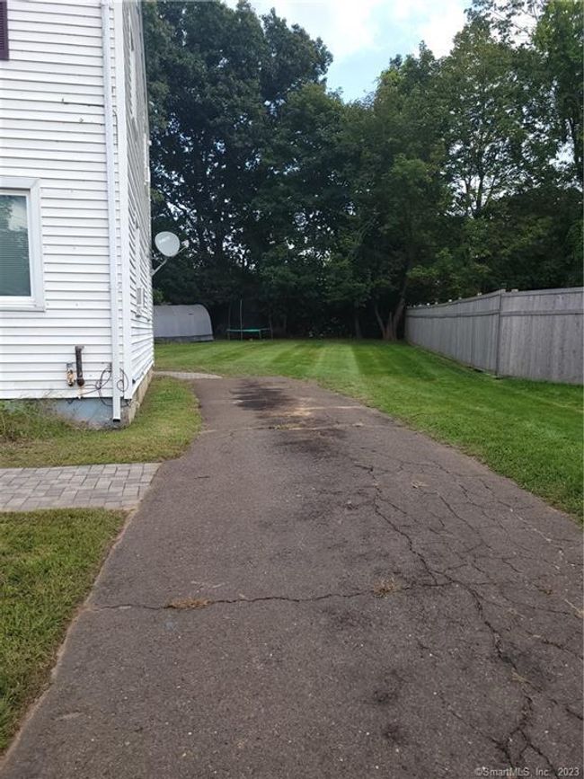 23 Backes Ct, Home with 2 bedrooms, 1 bathrooms and null parking in Wallingford CT | Image 19