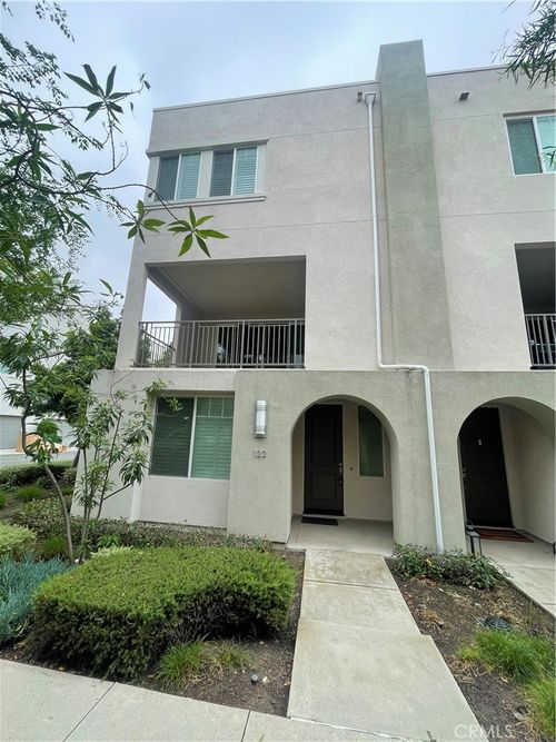 122 Terrapin, Irvine, CA, 92618-0854 | Card Image