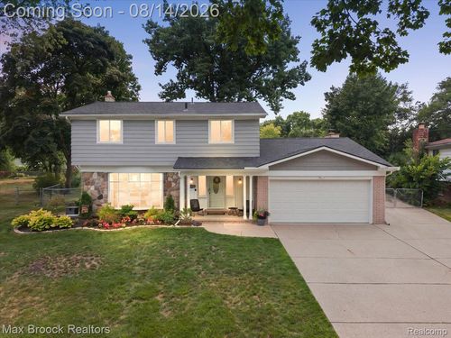 21333 Dartmouth Dr, Southfield, MI, 48076-5635 | Card Image