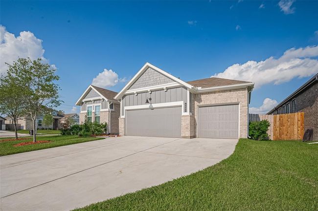 4507 Mustang Run Dr, House other with 4 bedrooms, 2 bathrooms and 3 parking in Rosenberg TX | Image 6