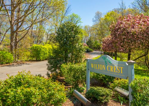 61-61 Wilton Crest, Wilton, CT, 06897 | Card Image