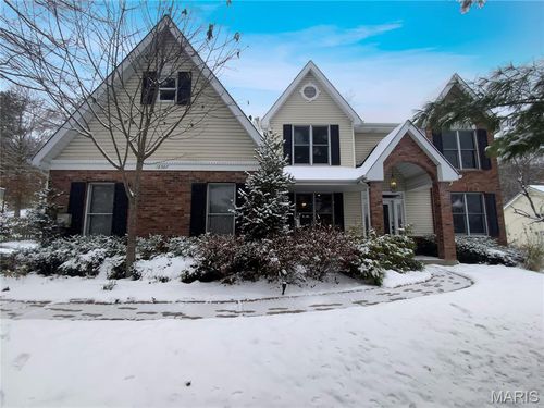 16597 Clayton Rd, Wildwood, MO, 63011-1720 | Card Image