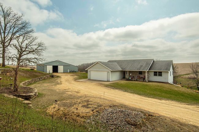 5995 Section Line Road, House other with 5 bedrooms, 3 bathrooms and null parking in RIDGEWAY WI | Image 75