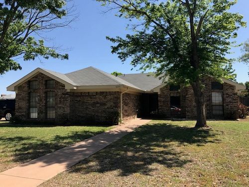 6301 Ryan Cir, Abilene, TX, 79606-5928 | Card Image