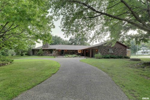 1220 Springdale S Drive, Quincy, IL, 62305 | Card Image