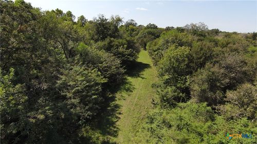 2224 Levee Rd, Bloomington, TX, 77951 | Card Image