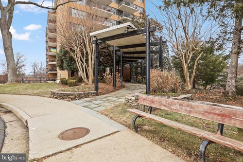 911-2030 N Adams St, ARLINGTON, VA, 22201-3757 | Card Image