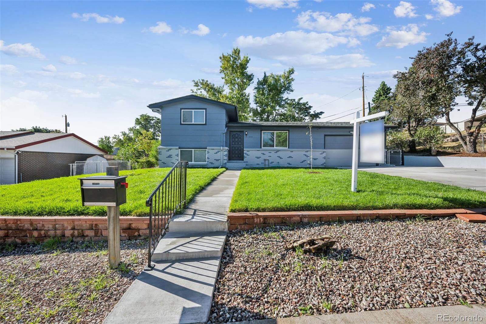 Exposition Ave, Lakewood, CO 80226