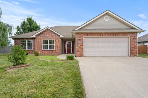 203 Wallaby Way, COLUMBIA, MO, 65202-6258 | Card Image