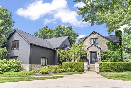 2946 Lewis Center Rd, Lewis Center, OH, 43035-9207 | Card Image