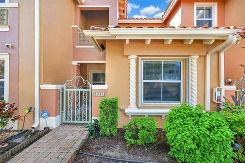 5844 Siena Ln, Hollywood, FL, 33021-3855 | Card Image