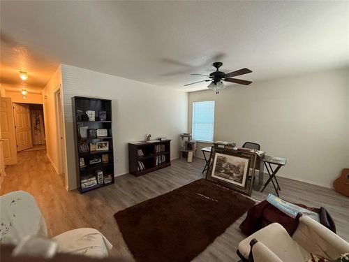 725 N Quincy Avenue, Tulsa, OK, 74106 | Card Image