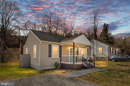 246 Berry St, ORANGE, VA, 22960-1004 | Card Image