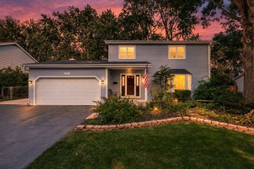 4431 Waubansie Ln, Lisle, IL, 60532-1062 | Card Image