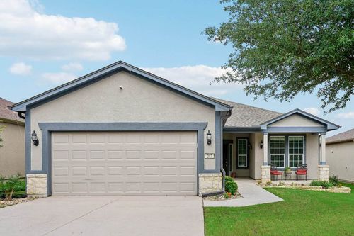 207 Trinity Ln, Georgetown, TX, 78633-4122 | Card Image