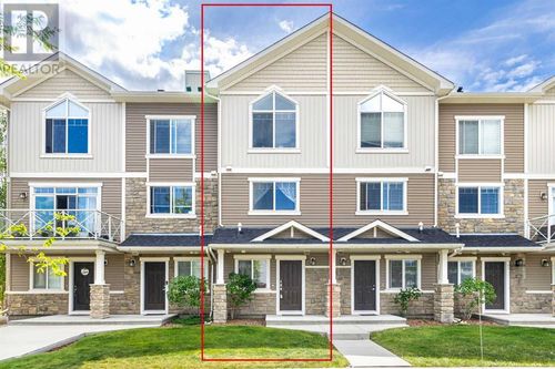 53 Skyview Ranch Manor Ne, Calgary, AB, T3N0R6 | Card Image