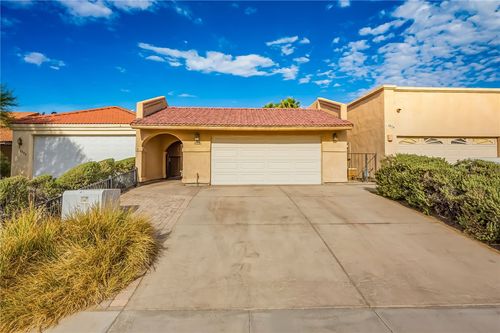 2843 Country Club Dr, Bullhead City, AZ, 86442-7836 | Card Image
