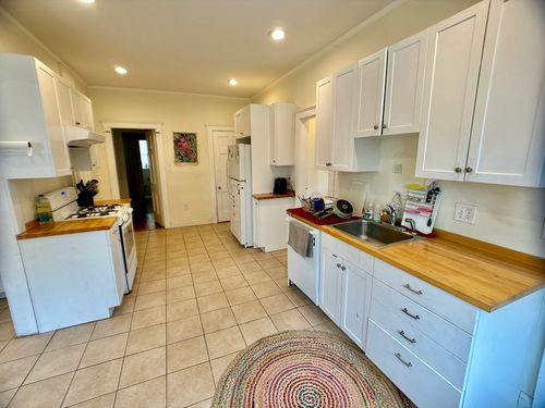 1-476 Jamaicaway, Boston, MA, 02130-2030 | Card Image