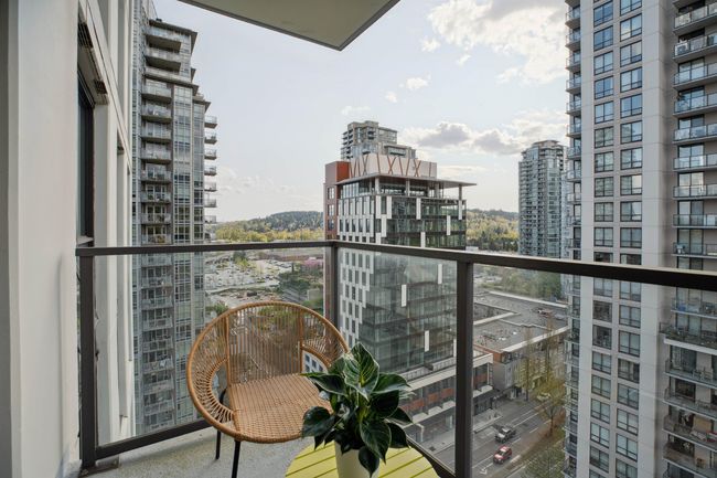 1708 - 3007 Glen Dr, Condo with 1 bedrooms, 1 bathrooms and 1 parking in Coquitlam BC | Image 31