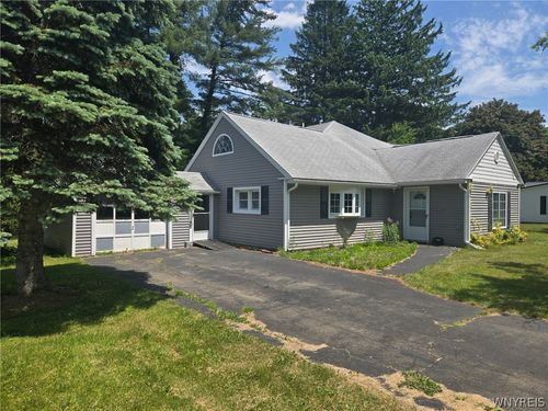 14 Gratton Dr, Bath, NY, 14810-1256 | Card Image