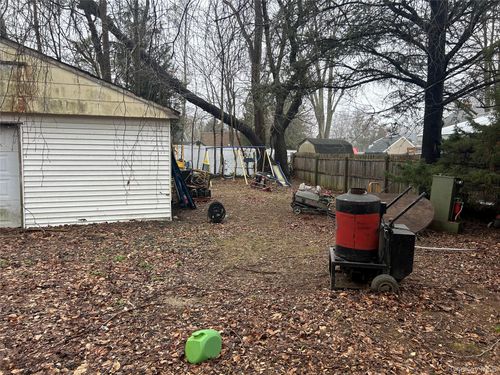 309 Depot Rd, Huntingtn Sta, NY, 11746-3042 | Card Image