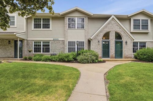 c-2100 Miller Street, West Bend, WI, 53095 | Card Image
