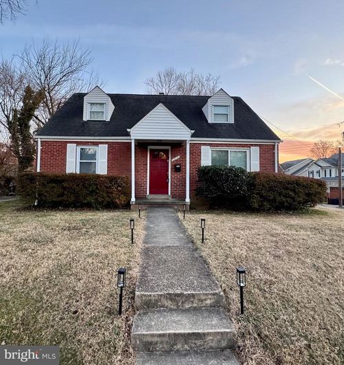 6312 27th St N, ARLINGTON, VA, 22207-1105 | Card Image