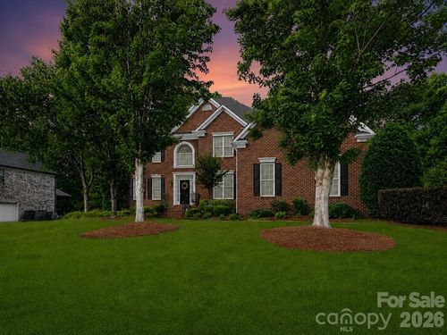1311 Dobson Dr, Waxhaw, NC, 28173-7990 | Card Image