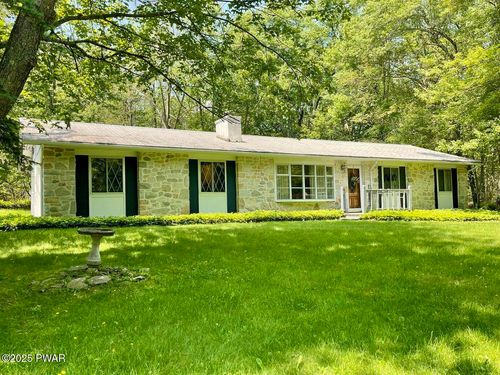 52 Westwood Dr, Gouldsboro, PA, 18424 | Card Image