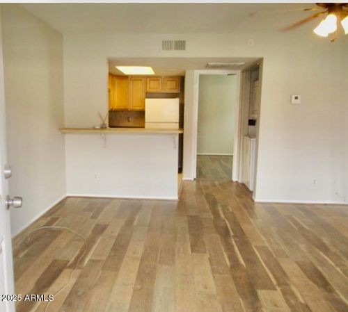 253-700 W University Dr, Tempe, AZ, 85281-3467 | Card Image