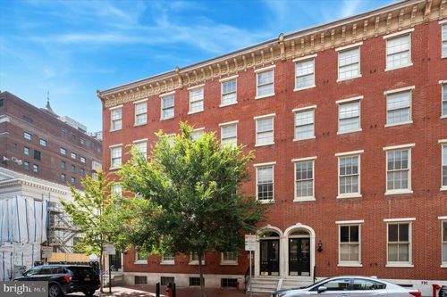 apt-3-242 S 8th St, PHILADELPHIA, PA, 19107-5727 | Card Image