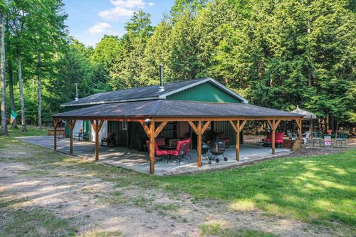 405 E Shetland Trl, Cedar, MI, 49621-8404 | Card Image